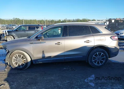 2019 Lincoln Nautilus Select z USA, uszkodzony, nr VIN 2LMPJ6K99KBL13379